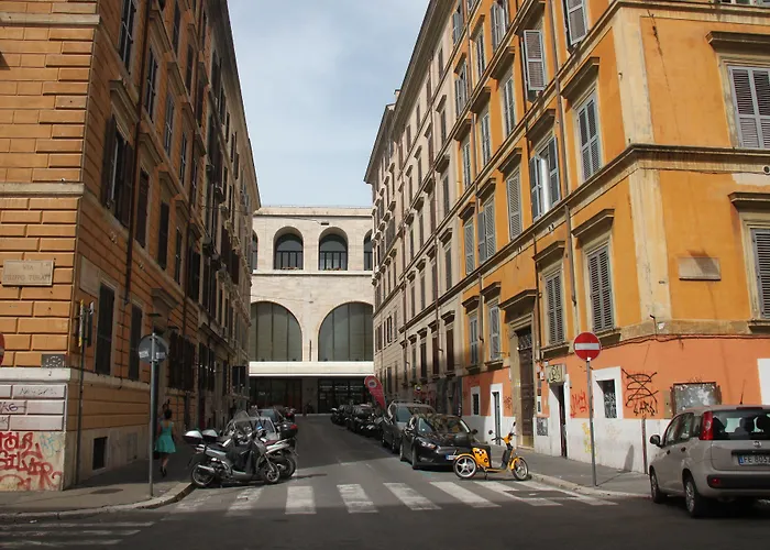 Roma Vespahouse
