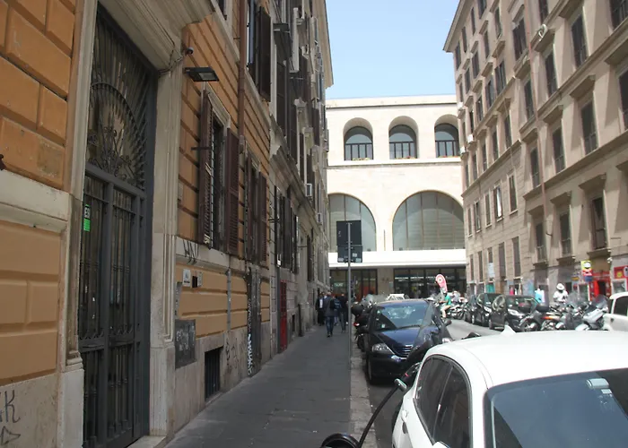 Roma Vespahouse